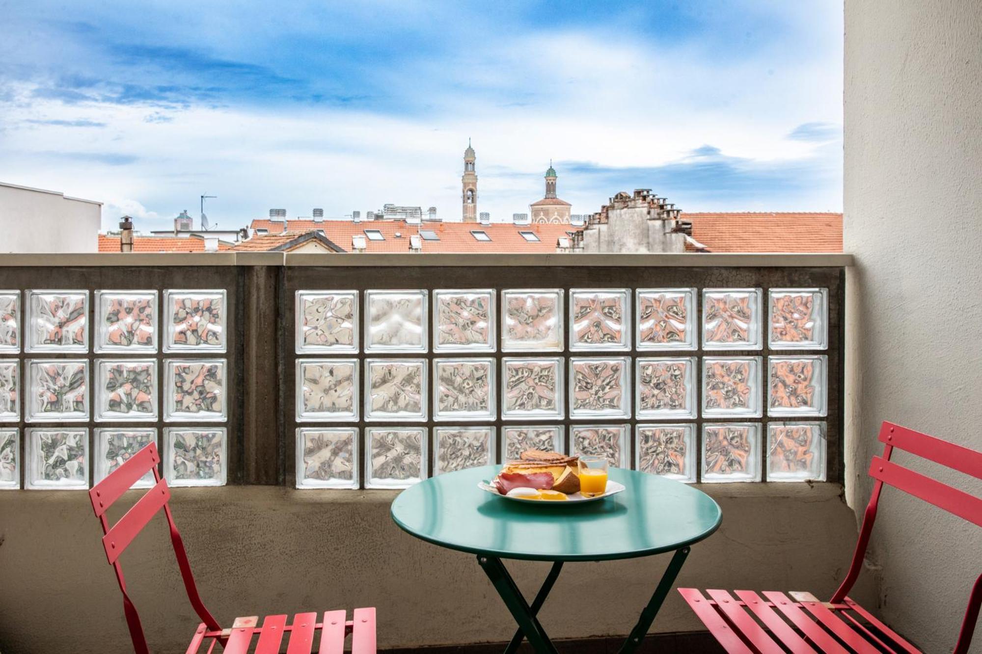 Dehomes - Porta Genova Luxury Stay Милан Экстерьер фото